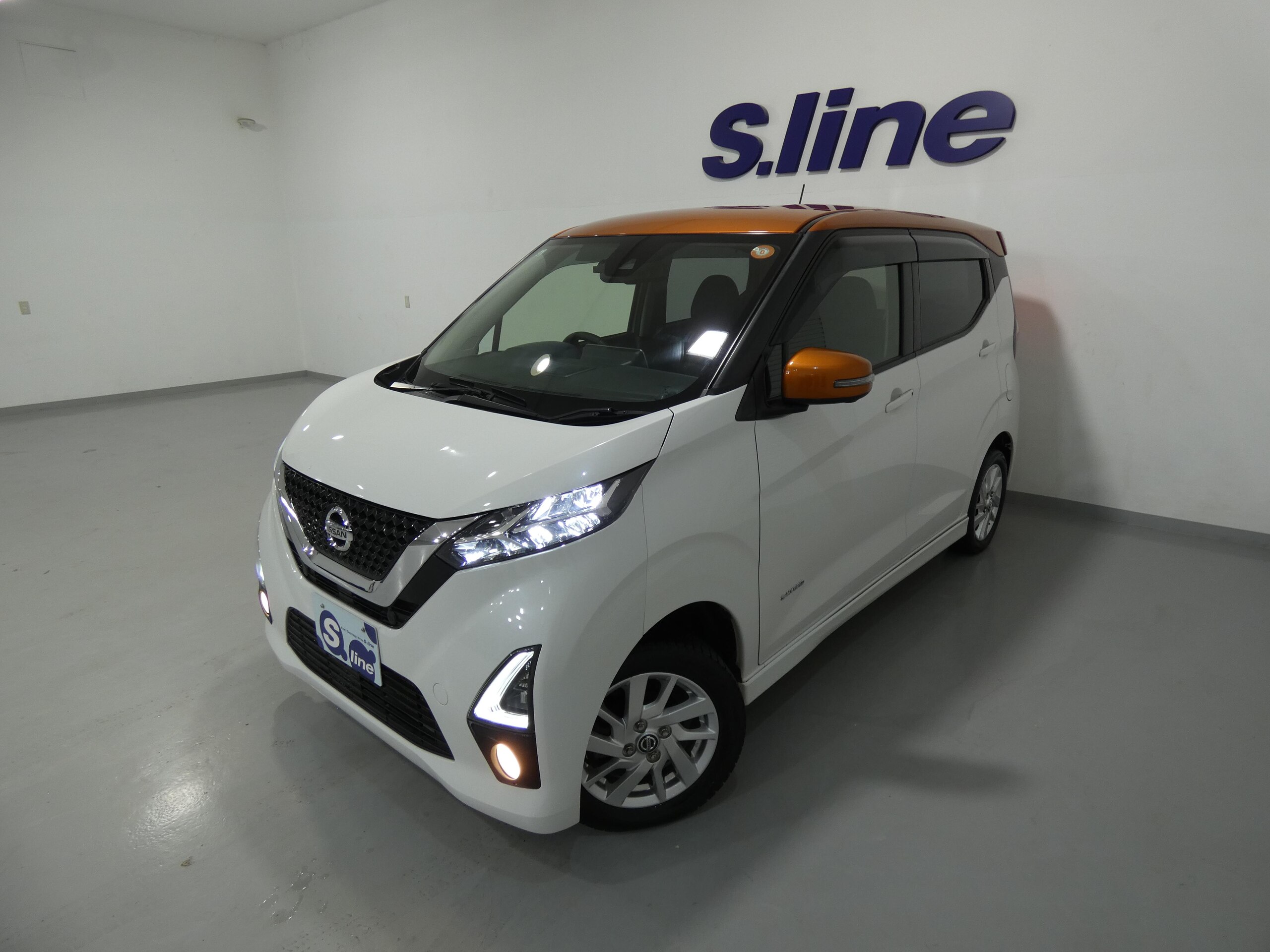 日産 デイズ