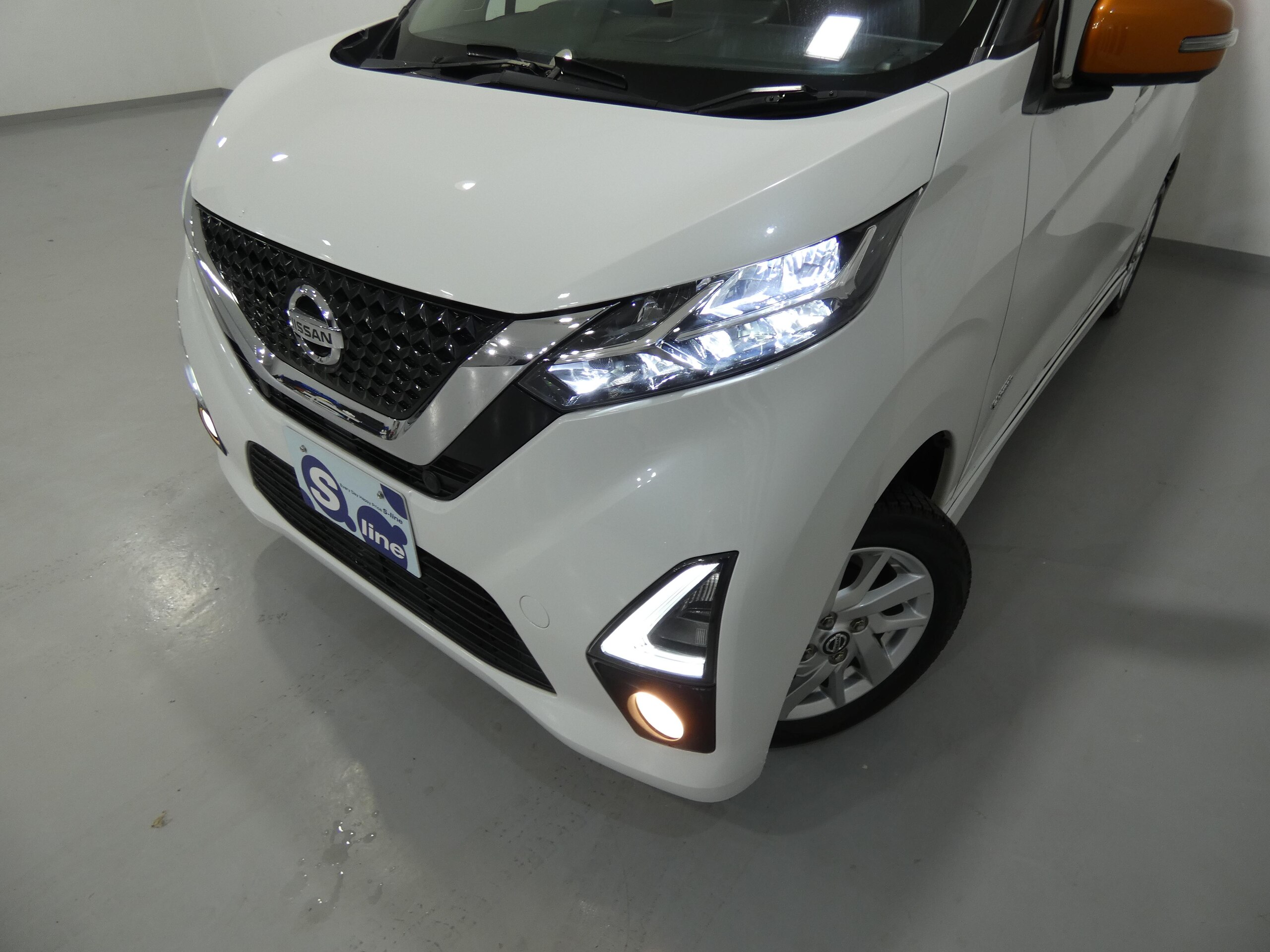 日産 デイズ 3