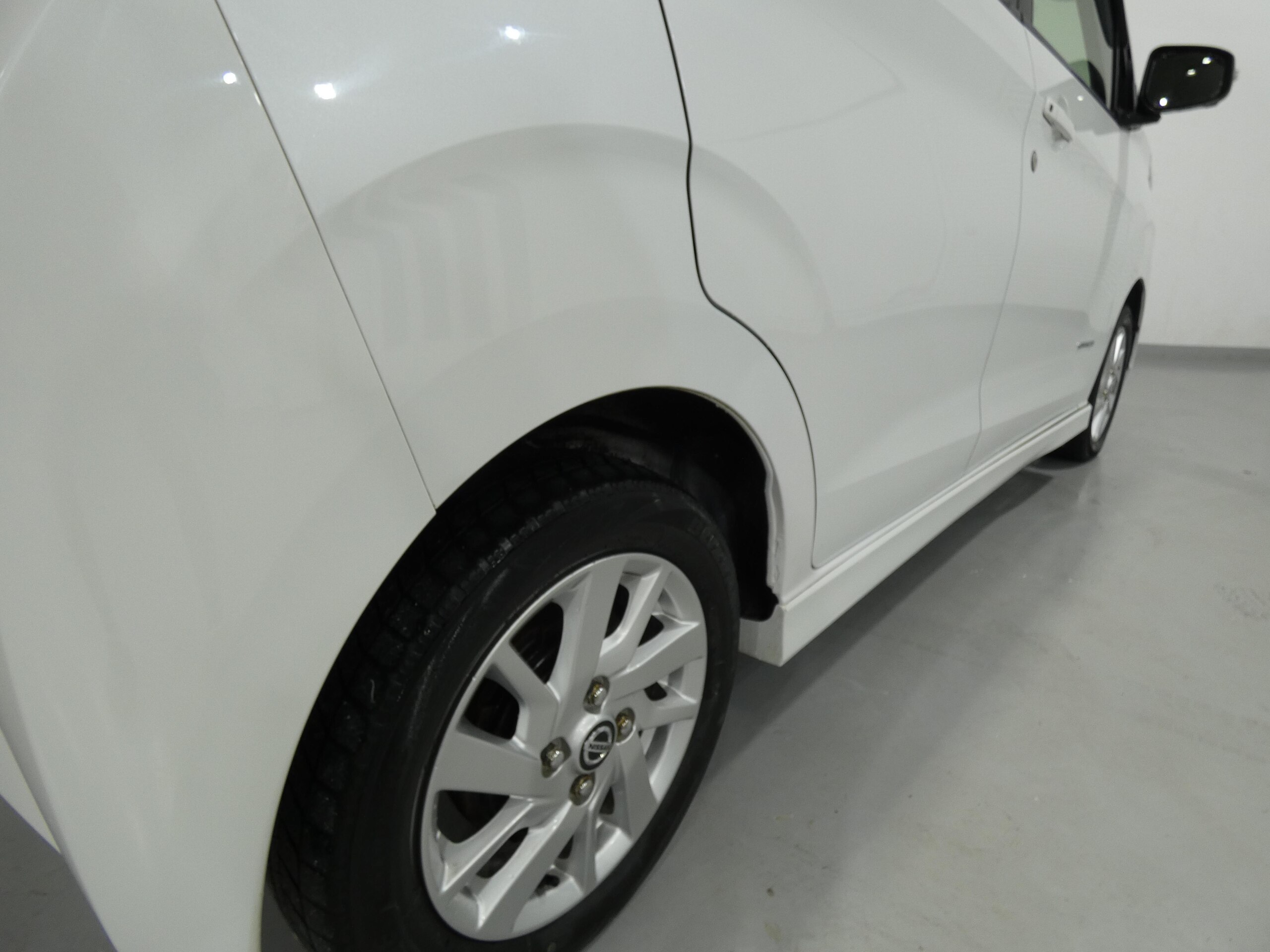 日産 デイズ 16
