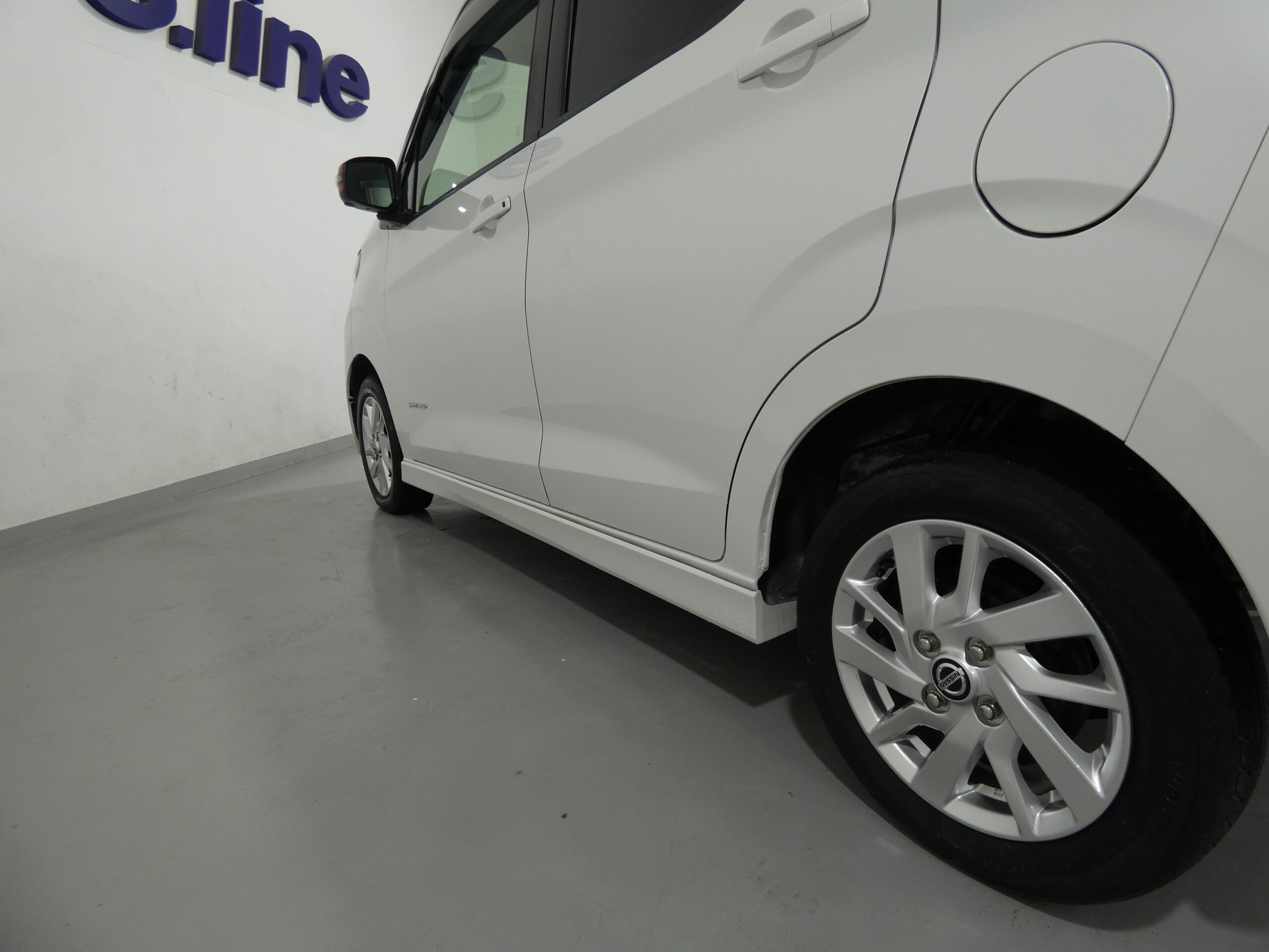 日産 デイズ 21