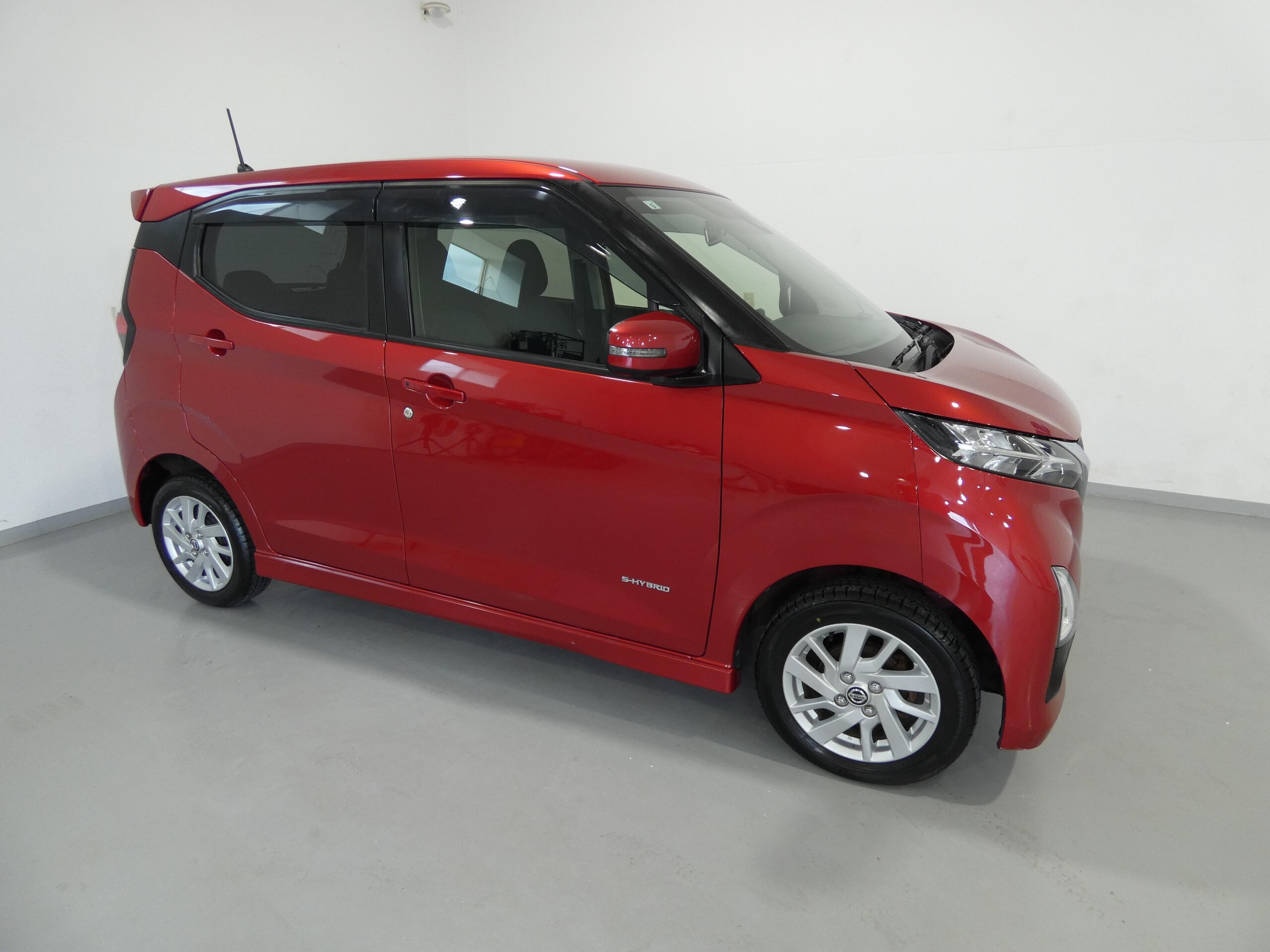 日産 デイズ 10
