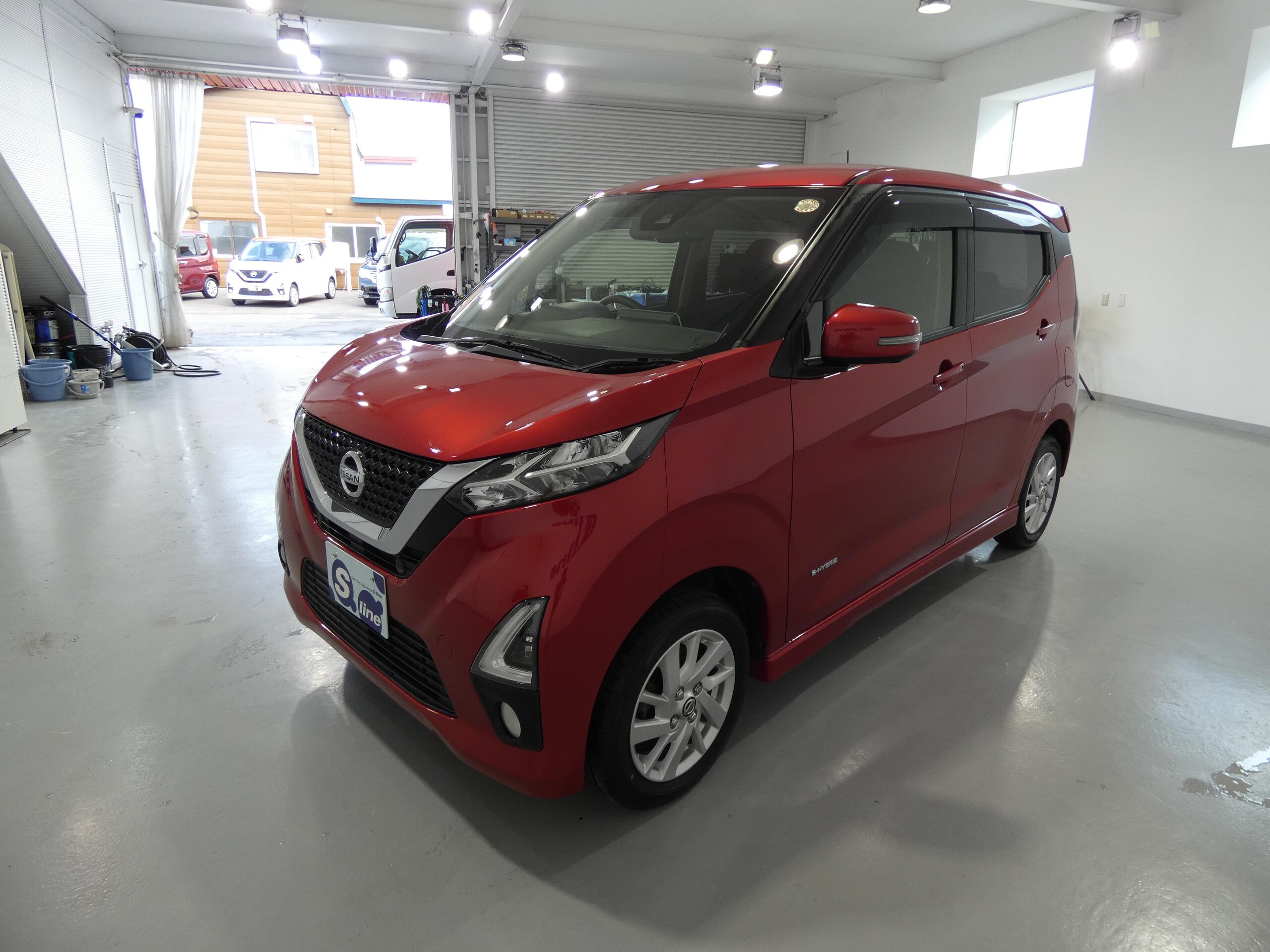 日産 デイズ 37